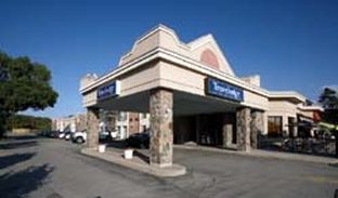 Travelodge By Wyndham Cambridge - Waterloo Exterior foto